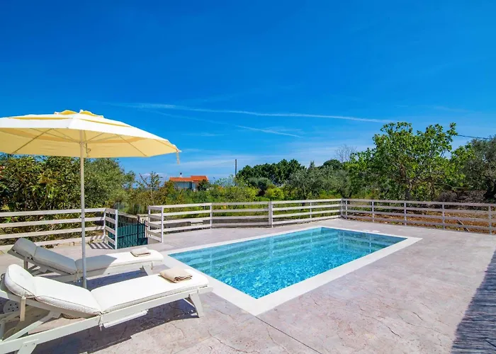 Villa Sea Stone By